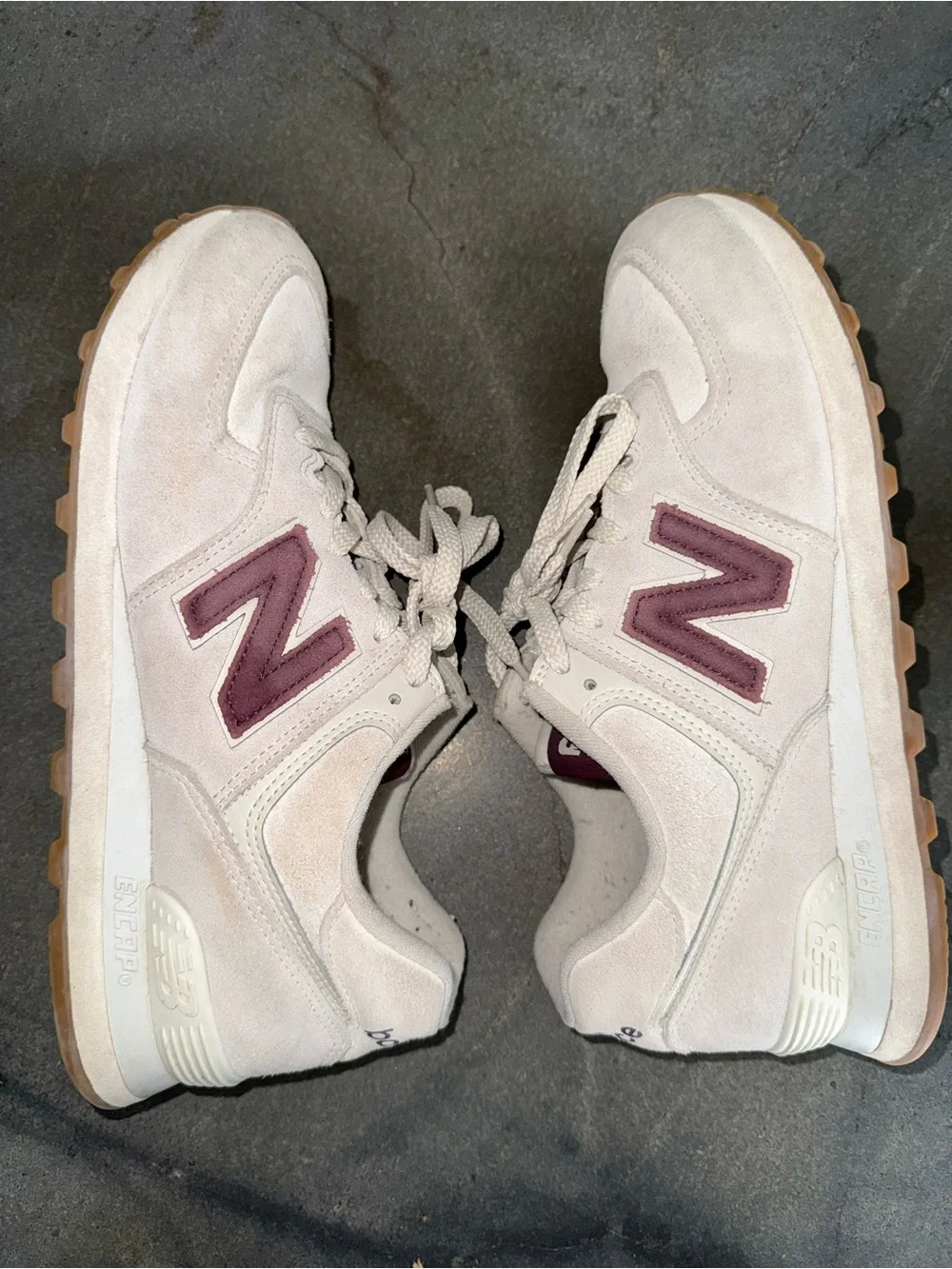 New Balance 574 Off-White Suede Sneakers Maroon Logo men’s size 9